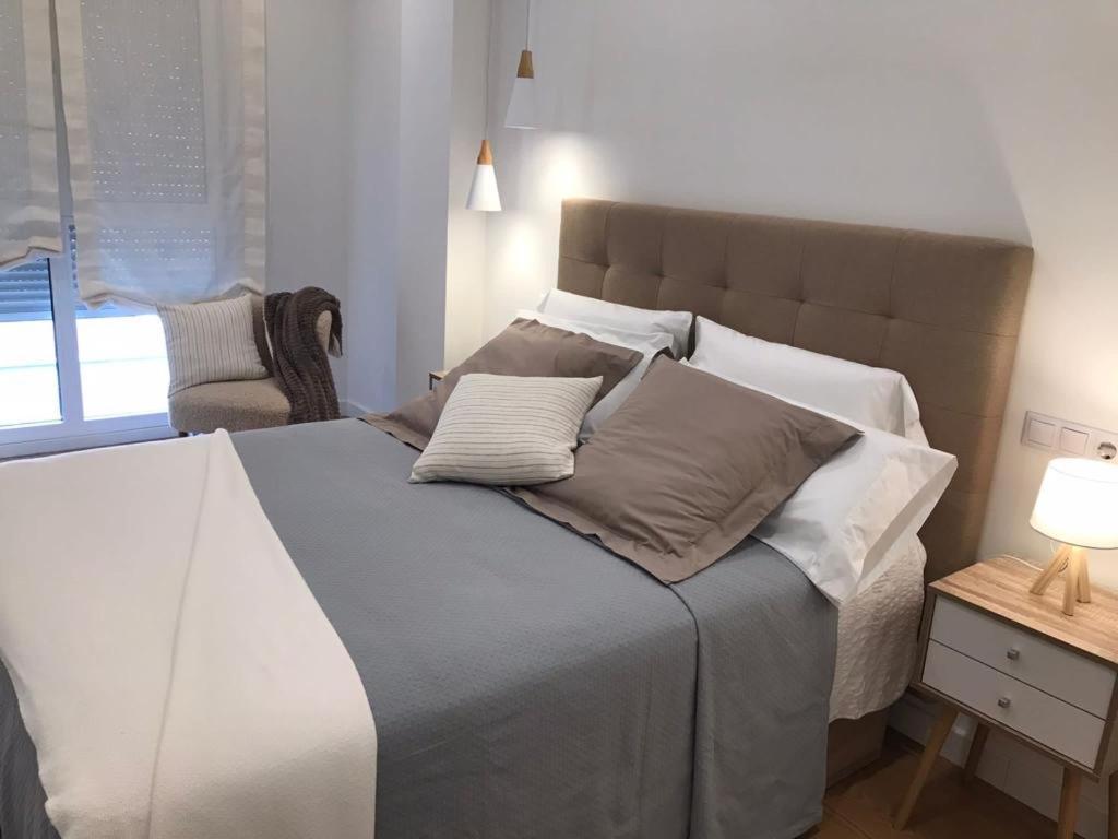 Apartamento Palacio Valdes, Centro Aviles, Con Parking Eksteriør bilde